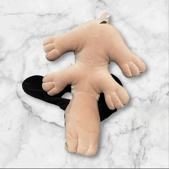 1985 blast from the past POUND PUPPIES - Picture 2 of 7